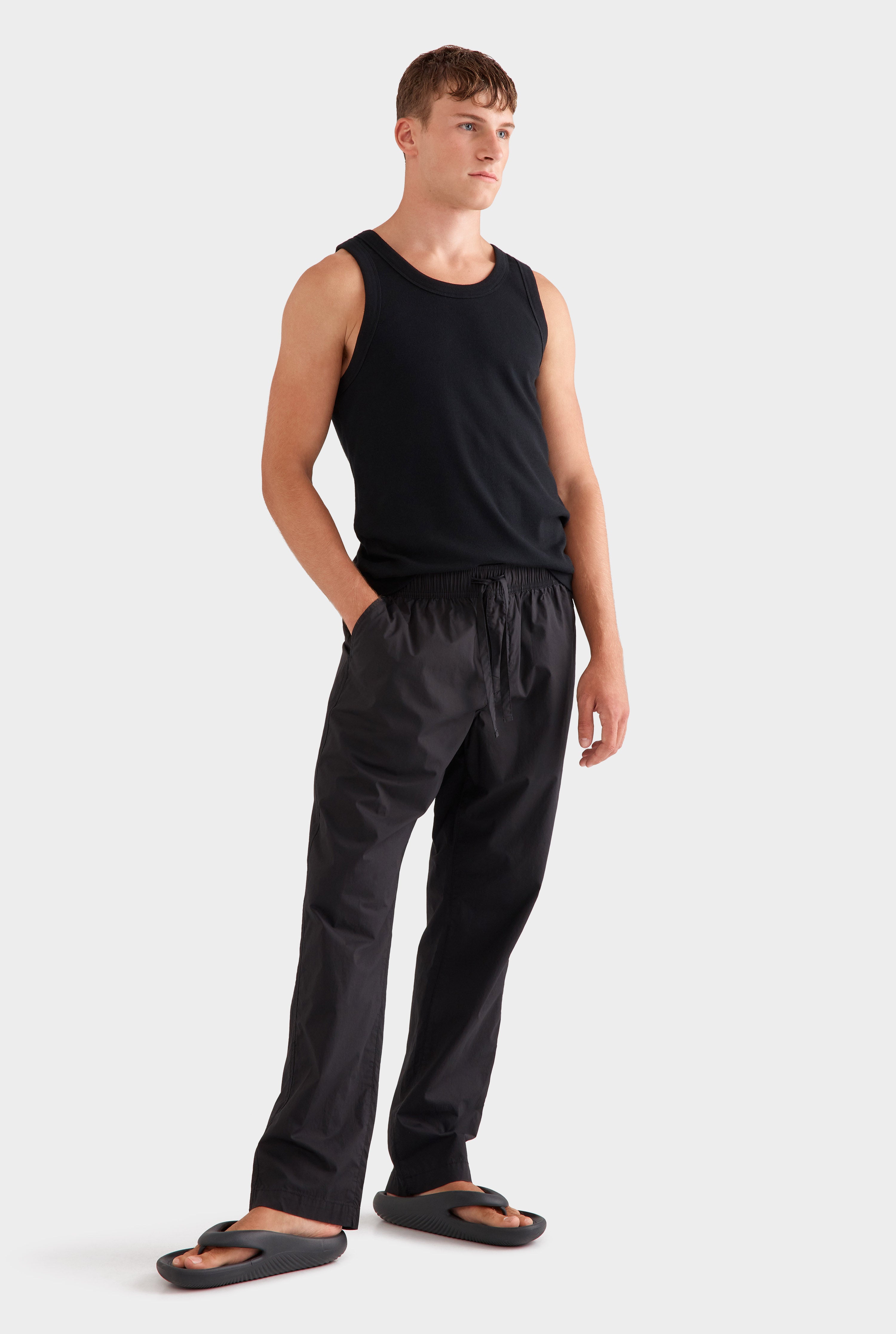 Relaxed Poplin Pant - Black