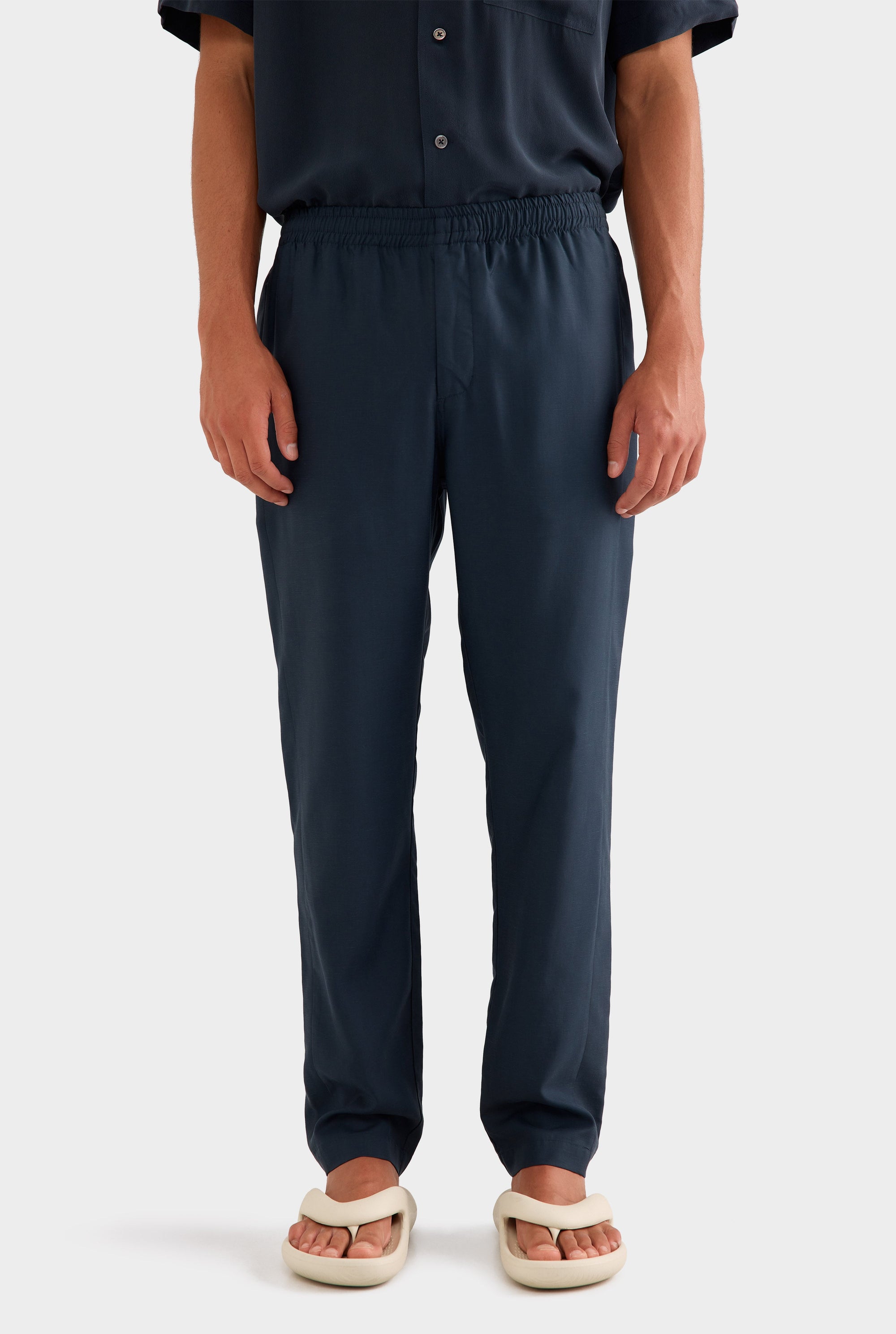 Tencel Lounge Chino - Navy